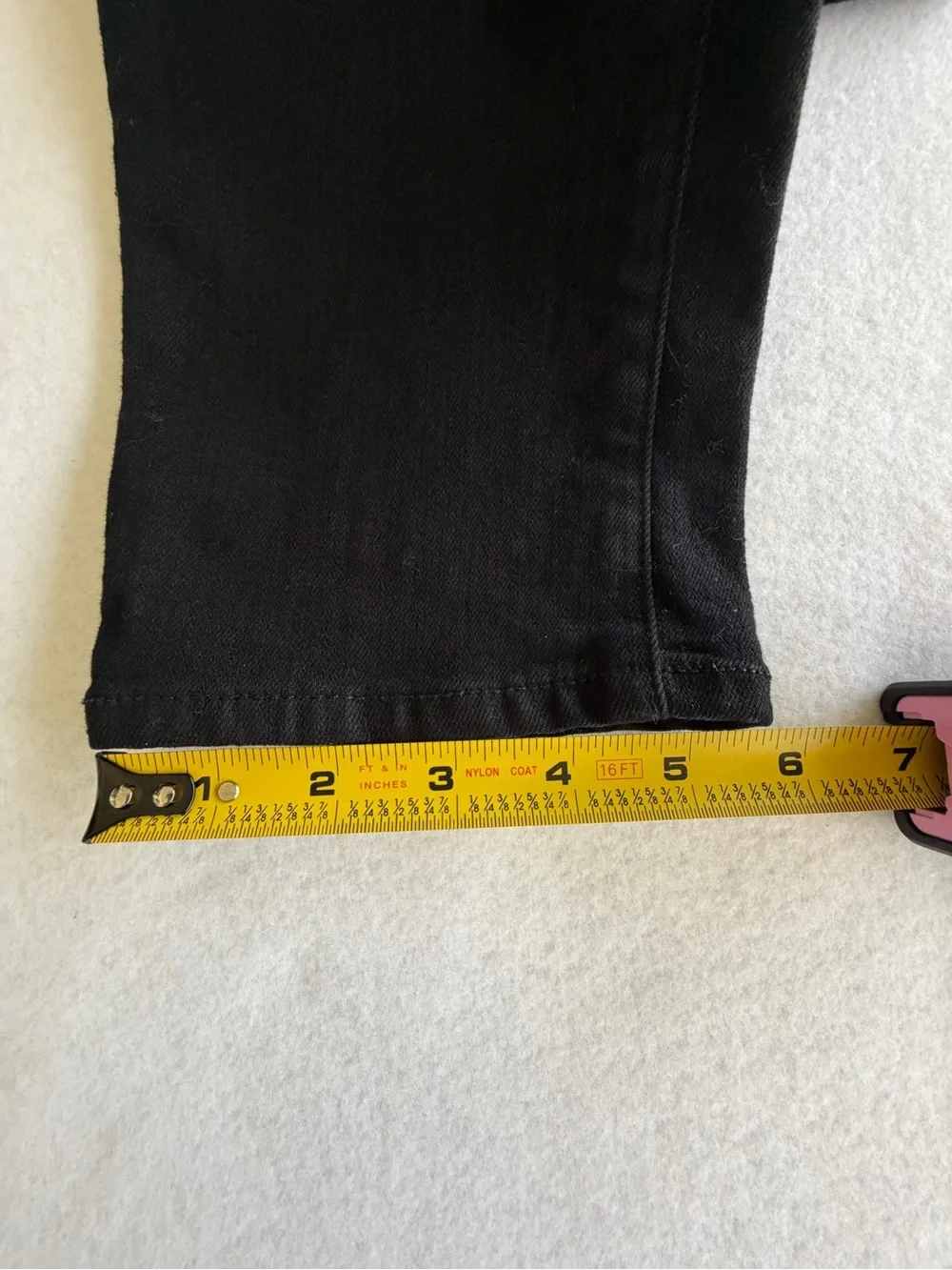 PAIGE Black Peg Skinny Jeans - Sleek High-Rise Look Size 29